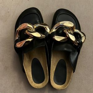 Black and gold mule clogs chain